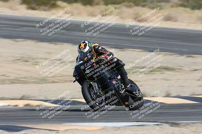 media/Nov-16-2025-Race Pace (Sun) [[8c5fa54630]]/Non Verified Riders (1st 20 Minutes)/2-Turn 10 (1010am)/